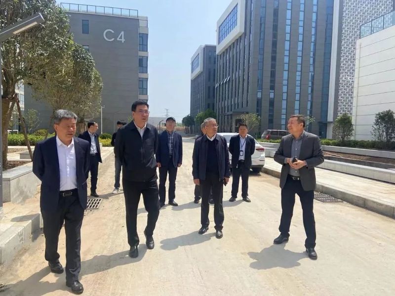 區(qū)動(dòng)態(tài)｜新鄉(xiāng)市政協(xié)副主席郭書佩一行蒞臨園區(qū)考察調(diào)研